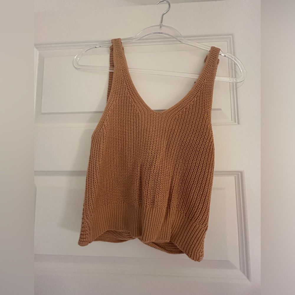 Lulus tie-back sweater tank size M NWT